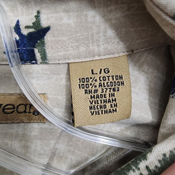 Munsingwear button down long sleeve shirt with canoe and forest print men size L - Picture 3 of 11